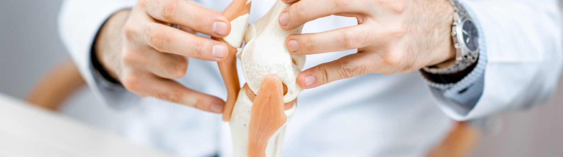 Хрустят суставы по всему телу: причины и лечение, что делать при хрусте суставов | Клиника Temed